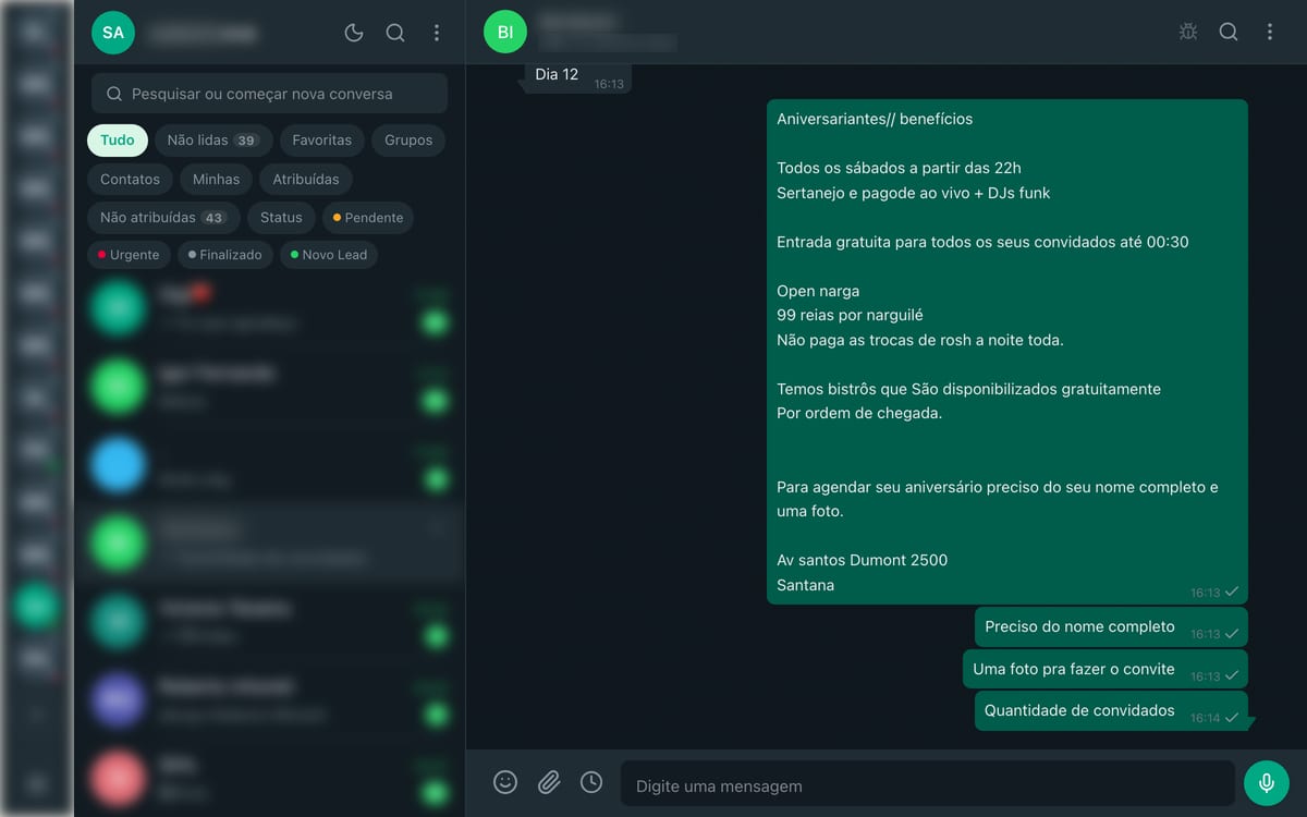 Atendimento no WhatsApp em que a IA conduz uma reserva e pede os dados para fechar.